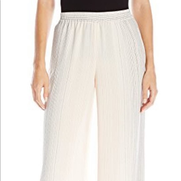 BCBGMaxAzria Houston Wide Leg Striped Ombré Pant - Picture 3 of 9